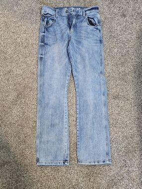 Light Wash Men's Bootcut Jeans - Casual Everyday Wear